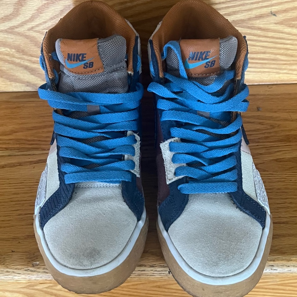 Nike shoes